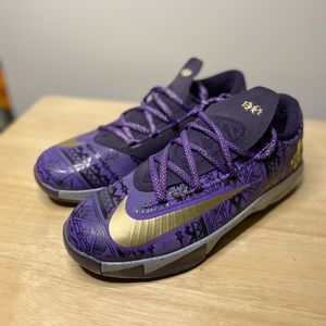 Nike KD 6- Black History Month “BHM”, Size 6Y